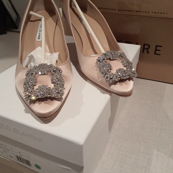 BNIB Manolo Blahnik Hangisi Embellished Buckle Pumps satin 70mm size 40 - Picture 4 of 5